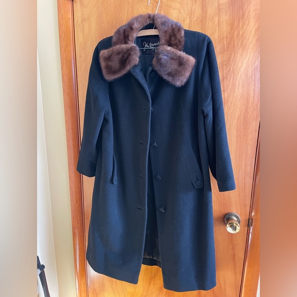 Vintage wool and fur coat - Picture 2 of 8